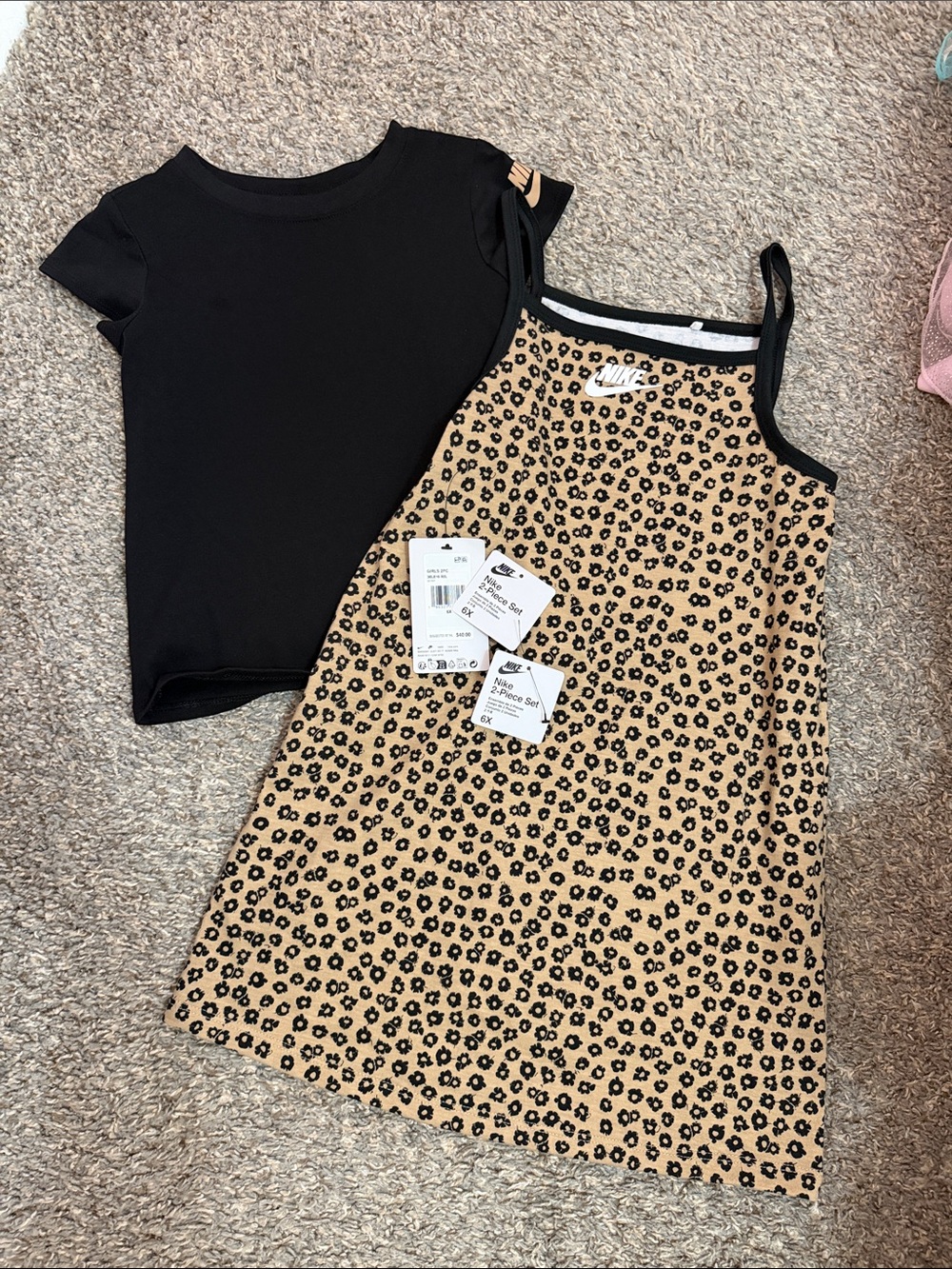 Girl Nike two piece set
